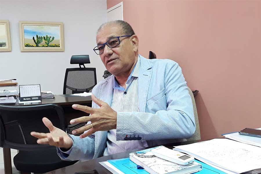 Uso de máscaras volta a ser obrigatório  em escolas estaduais