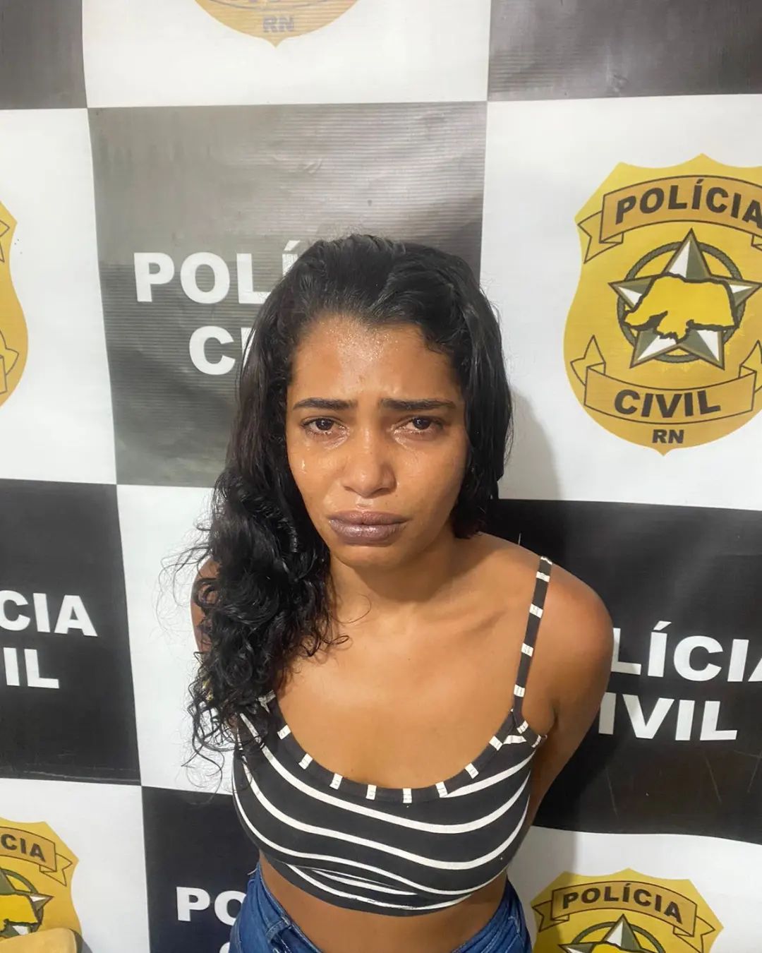 CHORONA DO CRIME: Suspeita de roubo à lotérica e tráfico de drogas em Nova Cruz é presa
