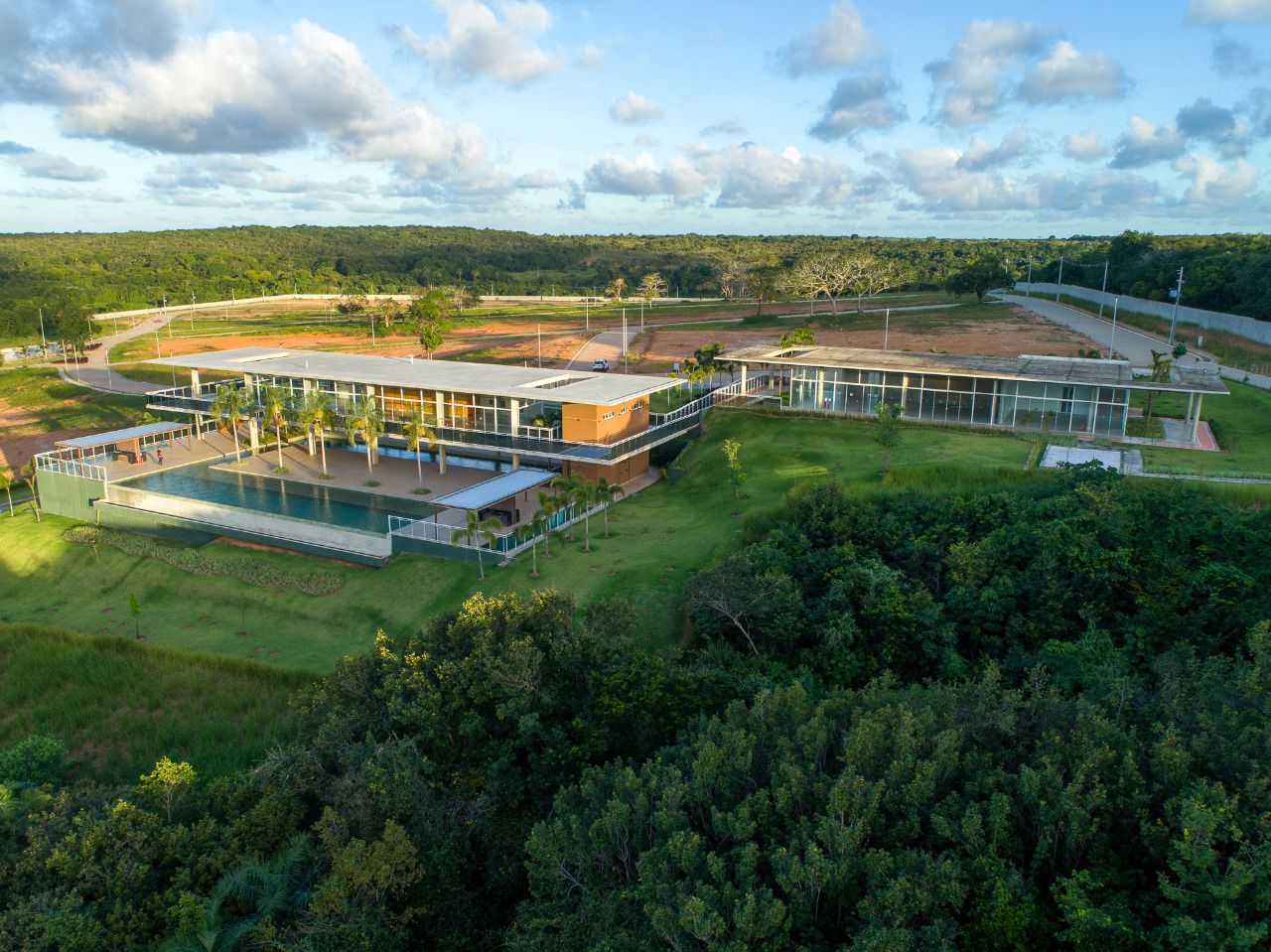 Construção ecológica em meio a reservas naturais já é uma realidade no RN