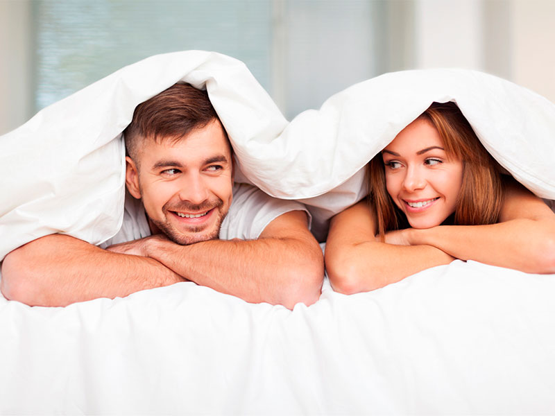 FETICHE PEGGING: conheça detalhes da prática sexual que quebra tabus, onde casais heterossexuais invertem os papéis