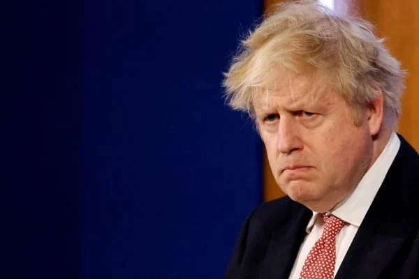 Primeiro-ministro Boris Johnson renunciará, diz imprensa britânica