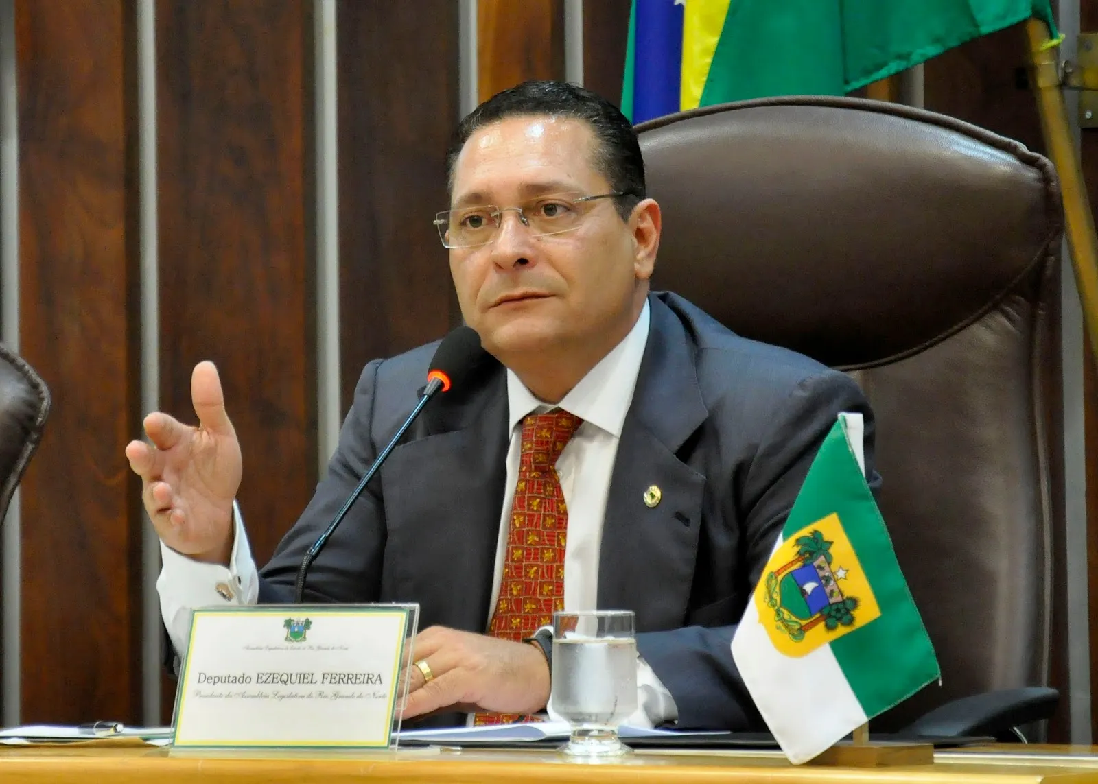 Ezequiel solicita recuperação emergencial de ponte que ameaça desabar no Mato Grande