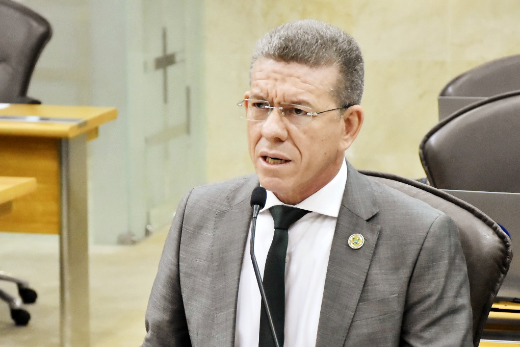 Eliabe propõe a criação do núcleo de investigação de crimes contra policiais