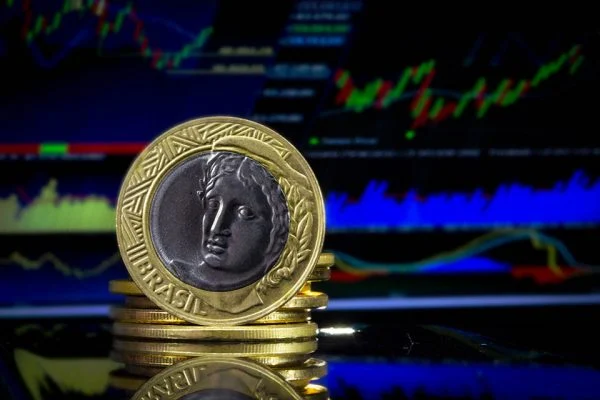 FMI aumenta expectativa de crescimento do PIB brasileiro para 1,7%