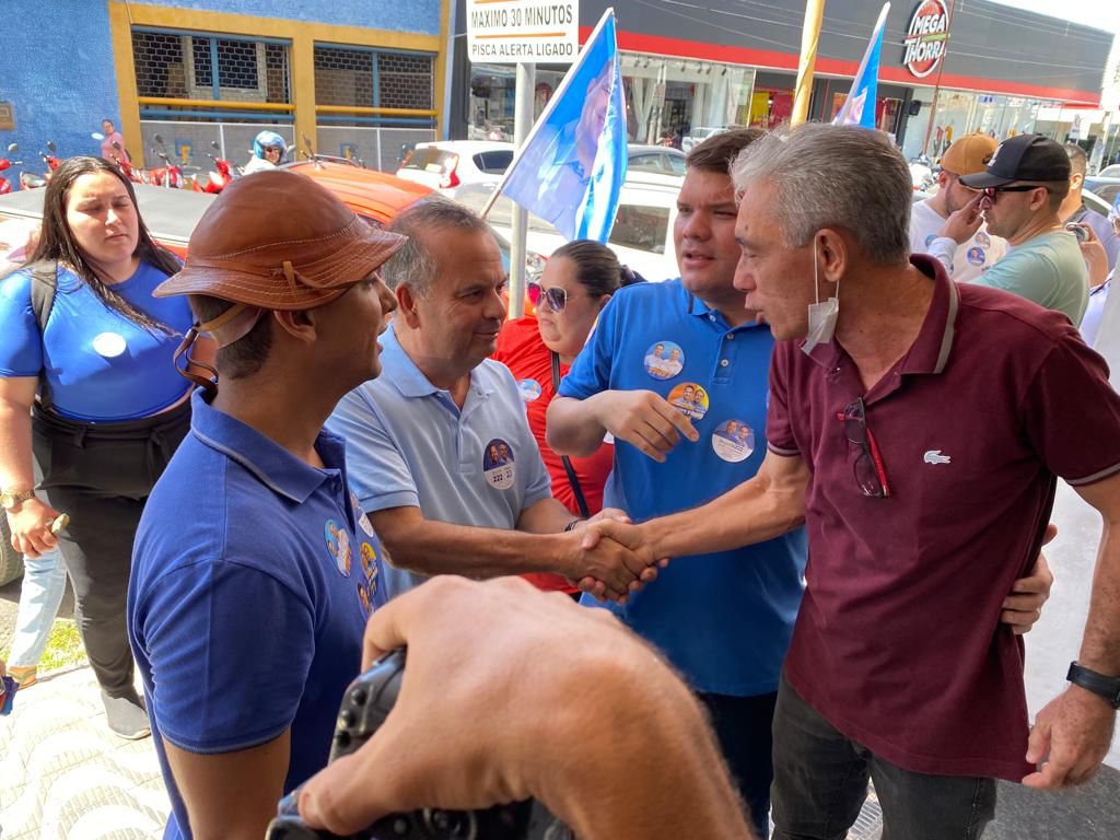 FOTOS: Rogério faz caminhada com Allyson em Mossoró e encontra multidões em Baraúna e Jucurutu