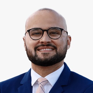 Jornalista publica fake news contra Rogério Marinho e admite não haver ilegalidade após ser desmentido 