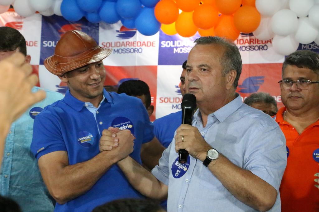 Em Mossoró, Allyson reúne multidão e destaca trabalho de Rogério Marinho pela cidade