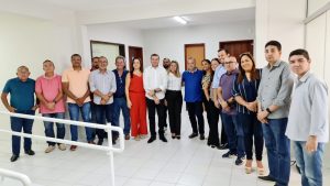 Rogério Marinho recebe apoio do prefeito de Macaíba e de 16 dos 17 vereadores da cidade