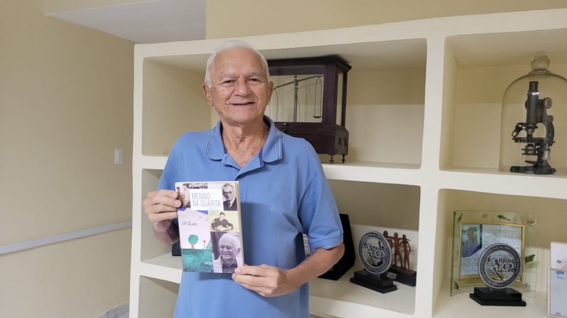 Livro com biografia do médico Paulo Xavier Trindade será lançado amanhã no Iate Clube