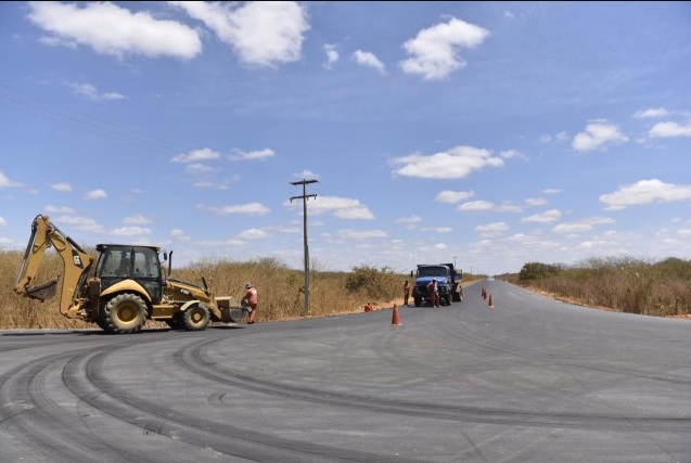 Obras da Estrada do Melão devem iniciar em duas semanas, avisa deputado General Girão