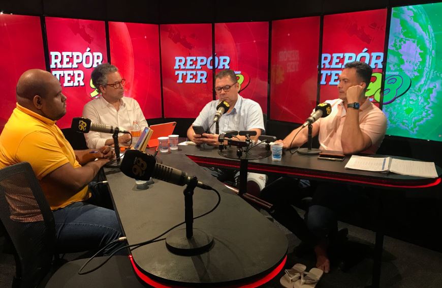 Styvenson: “Minha vice tem processo e meu suplente não vale o que o gato enterra”