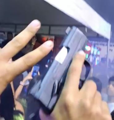 VÍDEO: PM prende homens que se exibiram com armas durante festa em São Gonçalo do Amarante