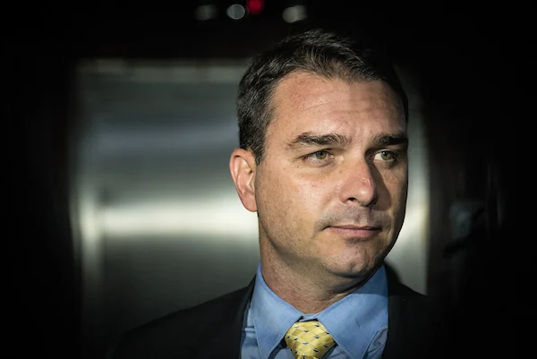 “Risco de fraude na eleição agora é quase zero”, diz Flávio Bolsonaro