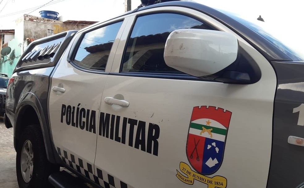 Bandido faz arrastão em loja de tênis e deixa funcionários trancados na Grande Natal