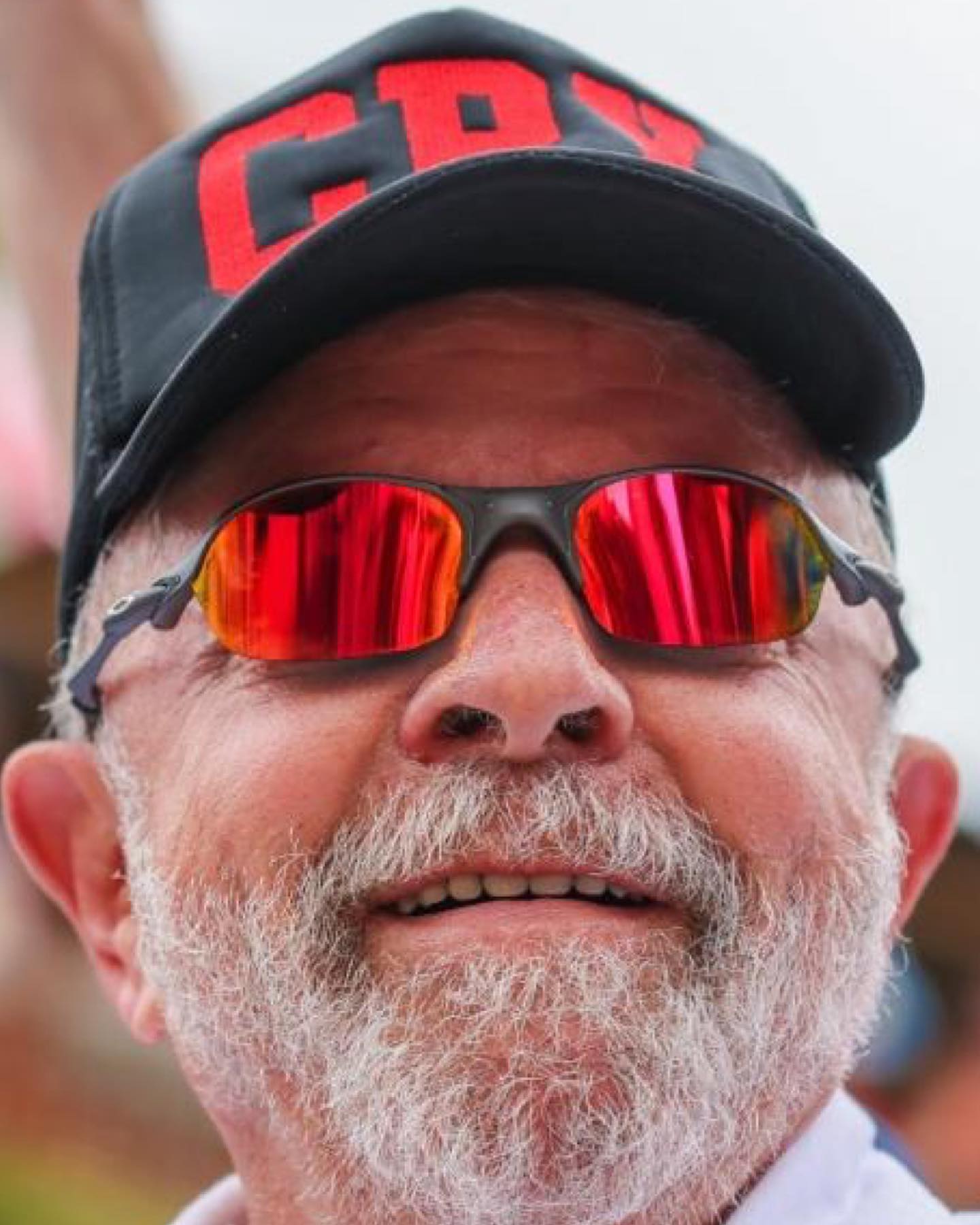 Após debate, Lula volta a provocar Bolsonaro com promessa de ‘churrasquinho’