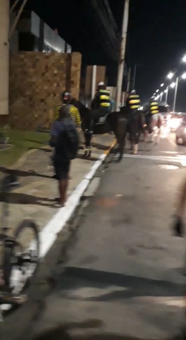 VÍDEO: Homem esfaqueia e mata irmão na Praia dos Artistas, em Natal