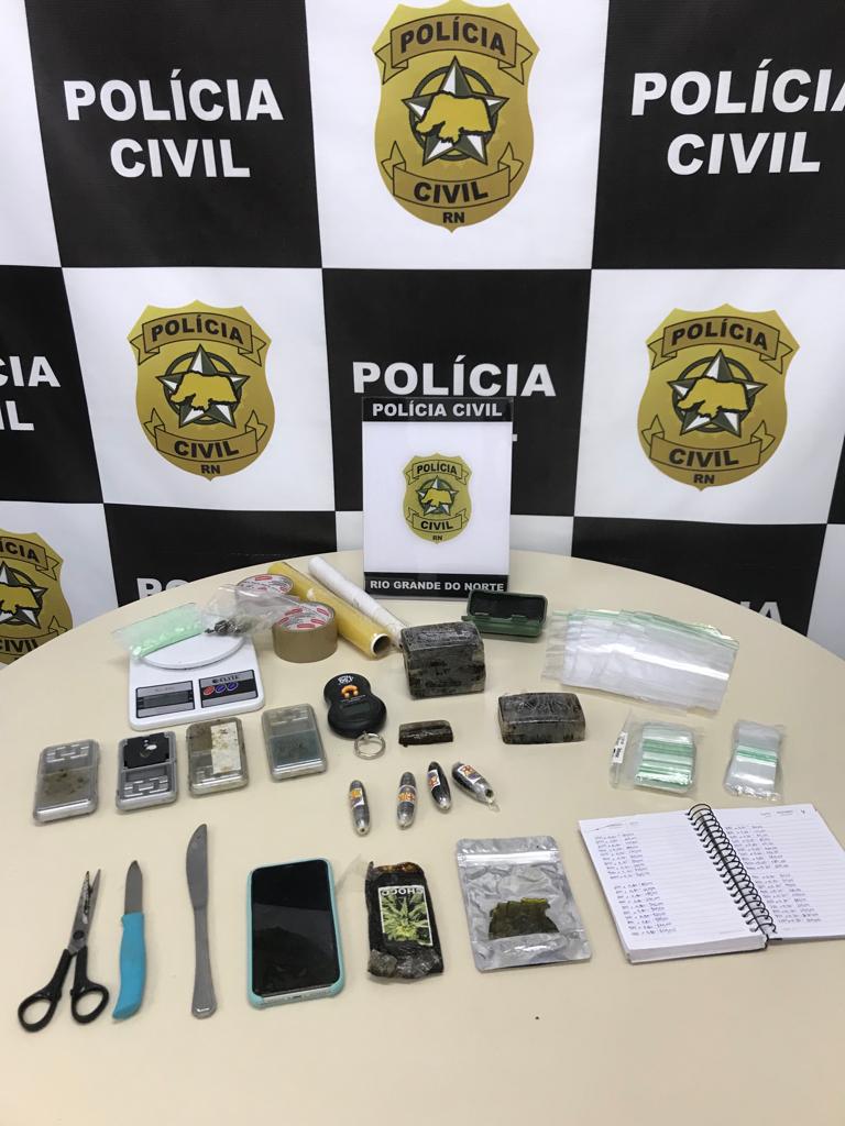 Polícia Civil apreende haxixe e prende suspeito de tráfico de drogas na zona Norte de Natal