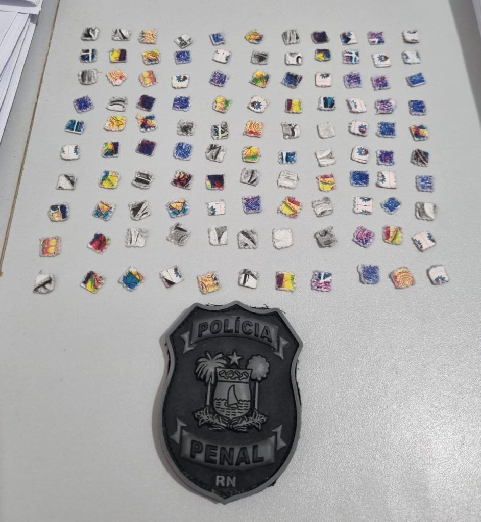 Policiais penais prendem visitante que tentou entrar com LSD em Alcaçuz