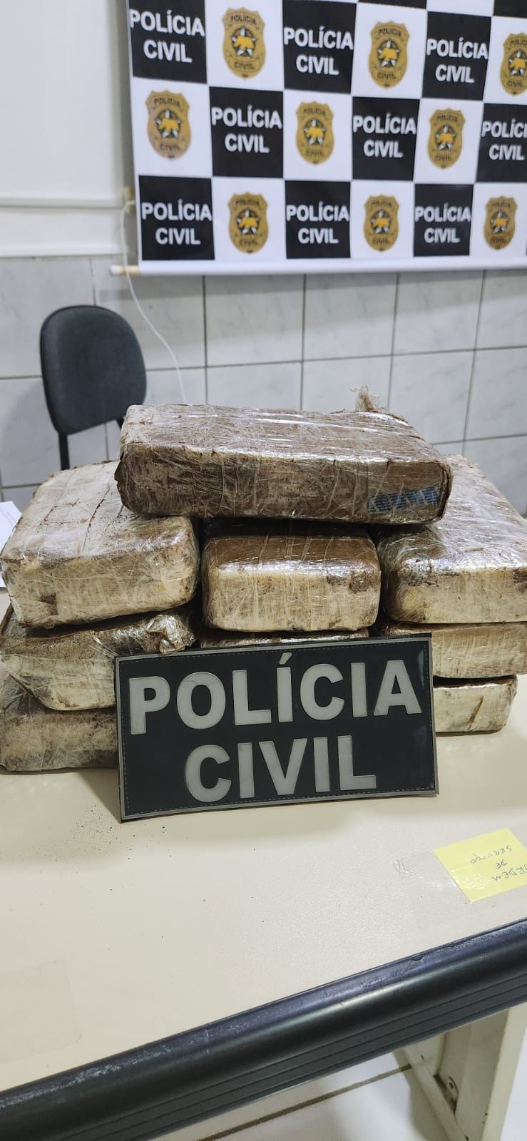 Polícia Civil apreende cerca de 10 quilos de “crack” em Mossoró