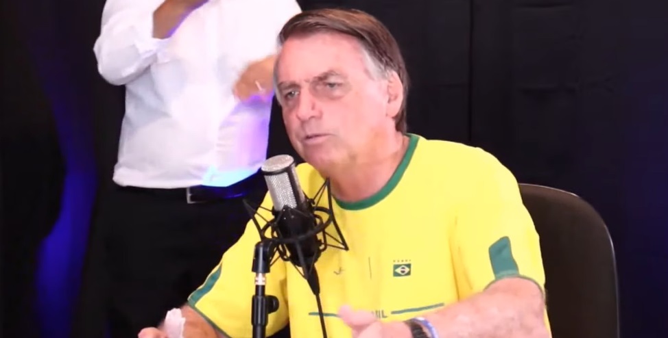 ‘Para criticar o PT não precisa de fake news, é só falar a verdade’, diz Bolsonaro