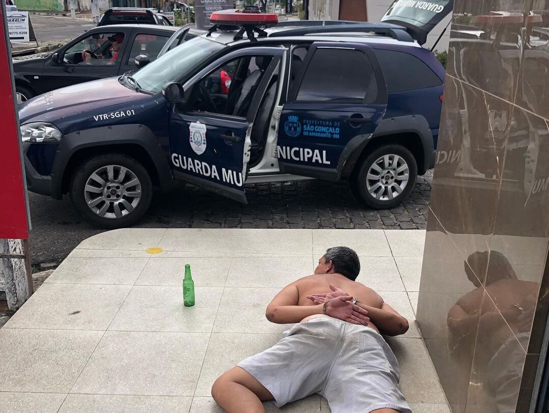 Guarda municipal tem casa invadida e família é ameaçada de morte na Grande Natal