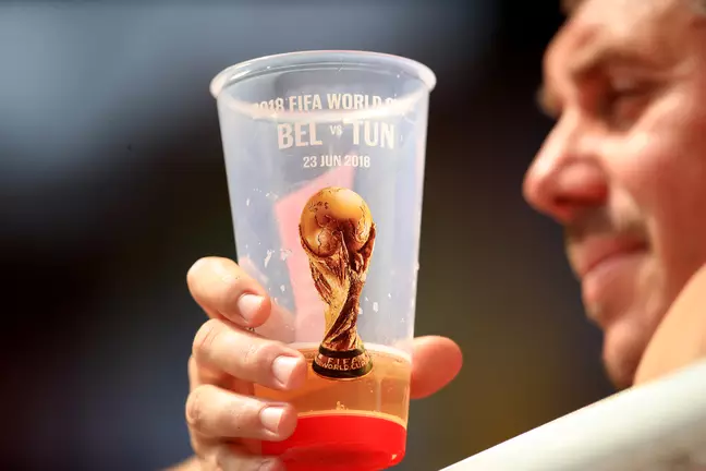 Copa 2022: Copo de cerveja poderá custar mais de R$ 73 no Catar