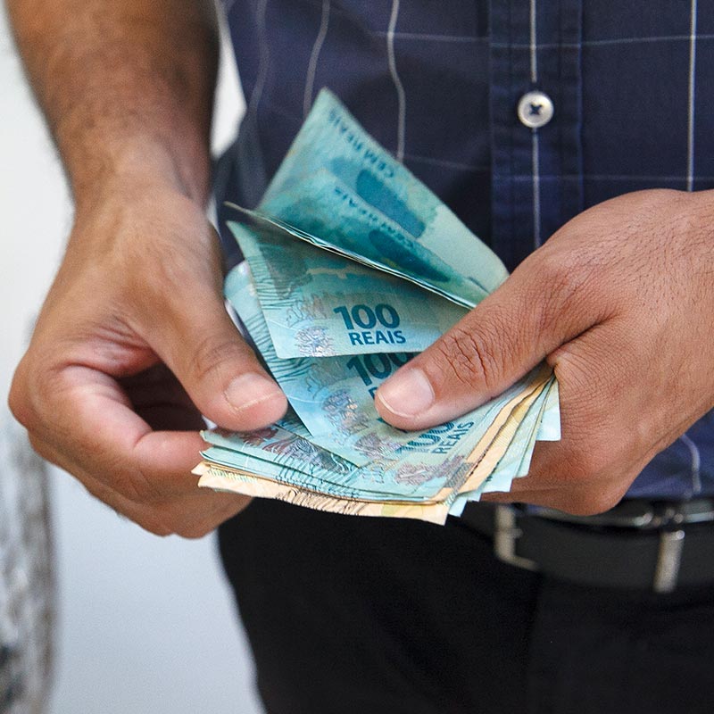 Governo do RN efetiva pagamento da 1ª parcela dos salários de aposentados e pensionistas