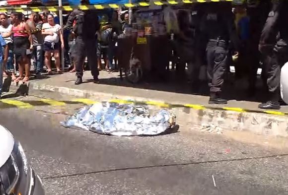 Mulher é executada a tiros enquanto trabalhava no Alecrim