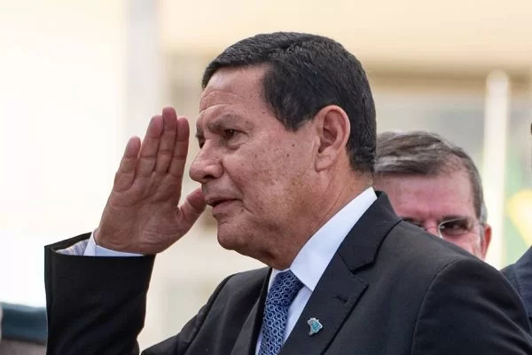 Mourão sobre resultado do 2º turno: “Agora não adianta mais chorar”