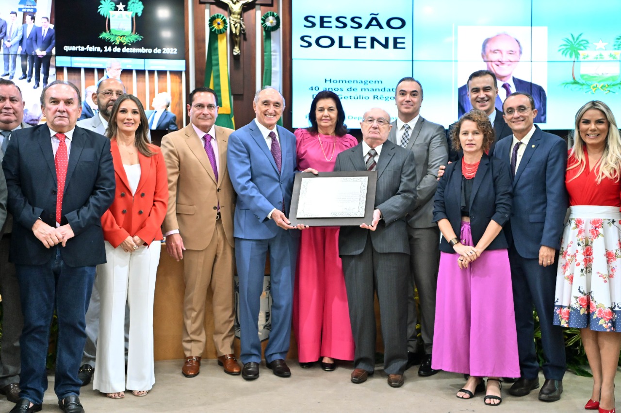 Assembleia Legislativa homenageia Getúlio Rêgo pelos 40 anos de mandato