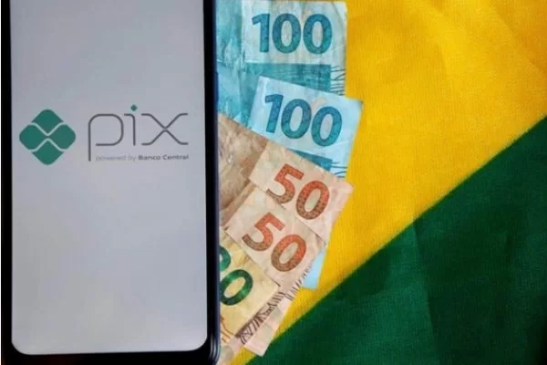 Pix passa a ser aceito no pagamento de títulos públicos, diz Tesouro
