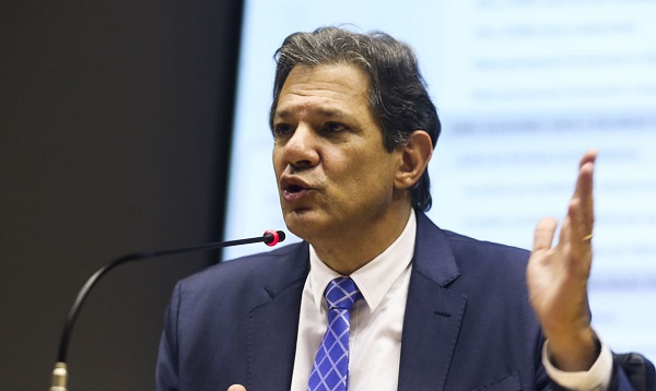 Governo Lula assume meta de acabar com o IPI na reforma tributária, diz Alckmin