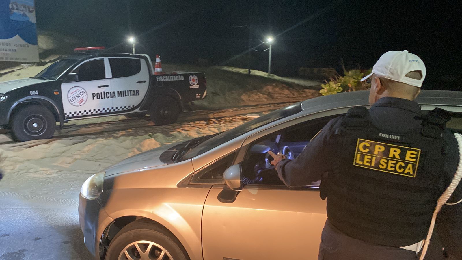 PM apreende drogas e registra prisões por embriaguez ao volante na zona Norte de Natal