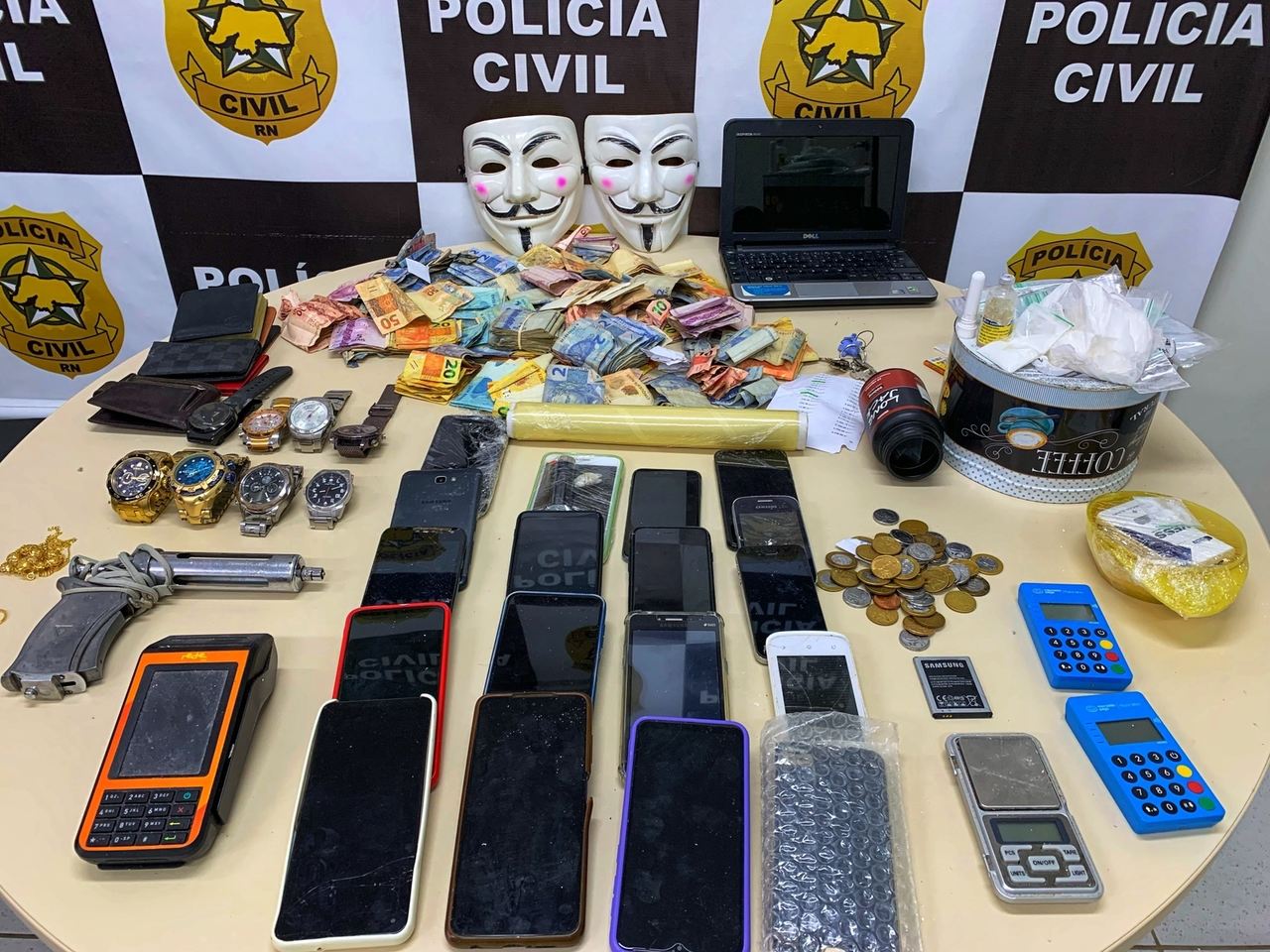 Operação Anonymous: Polícia Civil prende casal por tráfico de drogas e associação para o tráfico em Natal