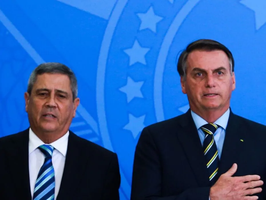 TSE aceita ação e torna Bolsonaro e Braga Netto investigados por suposto abuso de poder na eleição