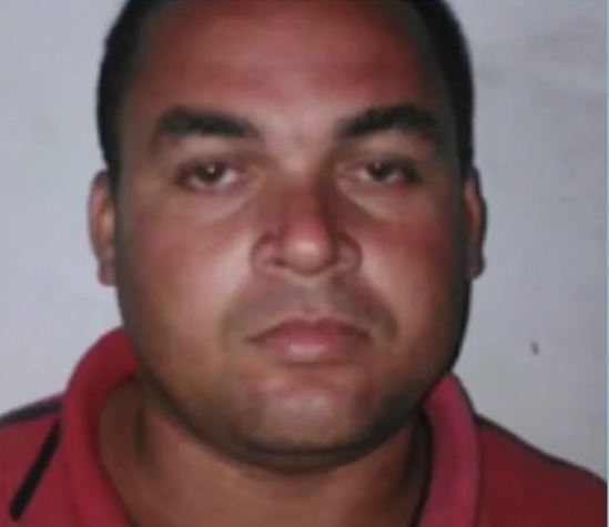 Com bebê no colo, homem é assassinado a tiros dentro de casa na Grande Natal
