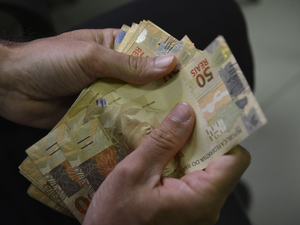 Governo do RN define calendário de pagamentos de servidores para 2023