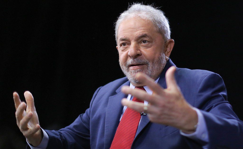 Lula assume a Presidência pela 3ª vez com um Brasil dividido para governar
