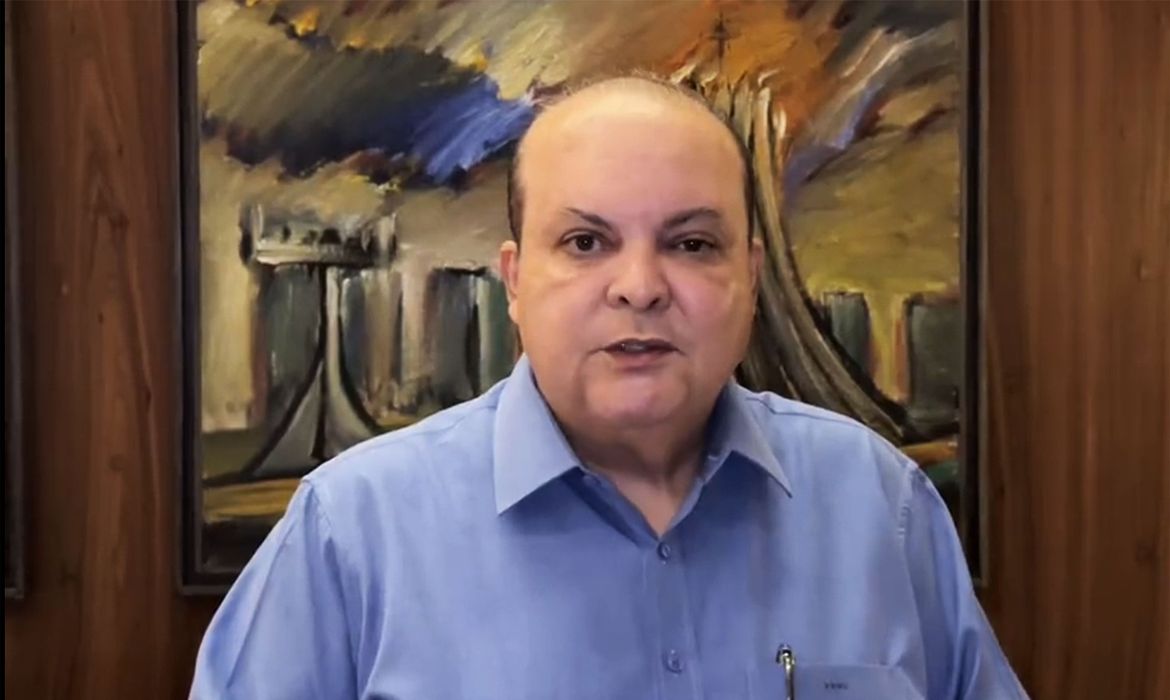 PGR pede abertura de inquérito contra Ibaneis e Anderson Torres
