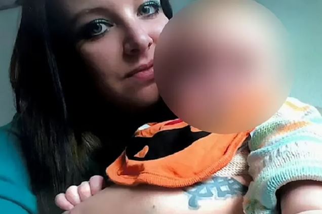 Mulher conta como engravidou com “kit de esperma”, ao cumprir 11 anos de celibato