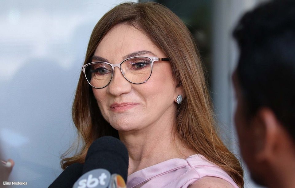 Terezinha Maia é empossada deputada estadual com compromisso de lutar por geração de emprego e renda