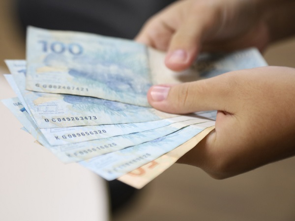 Governo do RN deposita primeira parcela do pagamento de fevereiro nesta quarta-feira