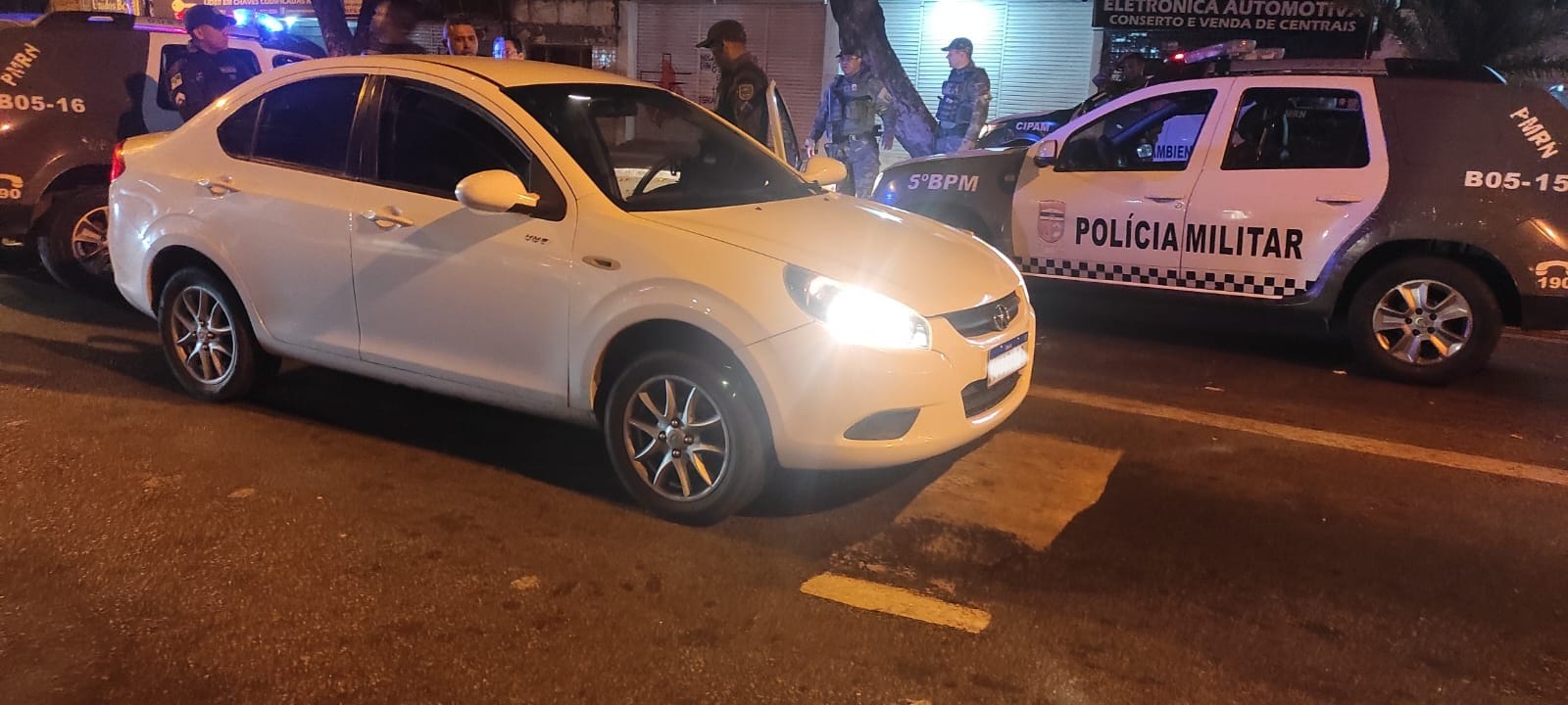 Polícia Militar prende quadrilha de assaltantes que agiam na zona Sul de Natal