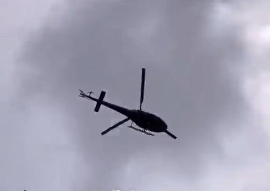 Bandidos atiram contra helicóptero que sobrevoava Mãe Luiza durante operação policial