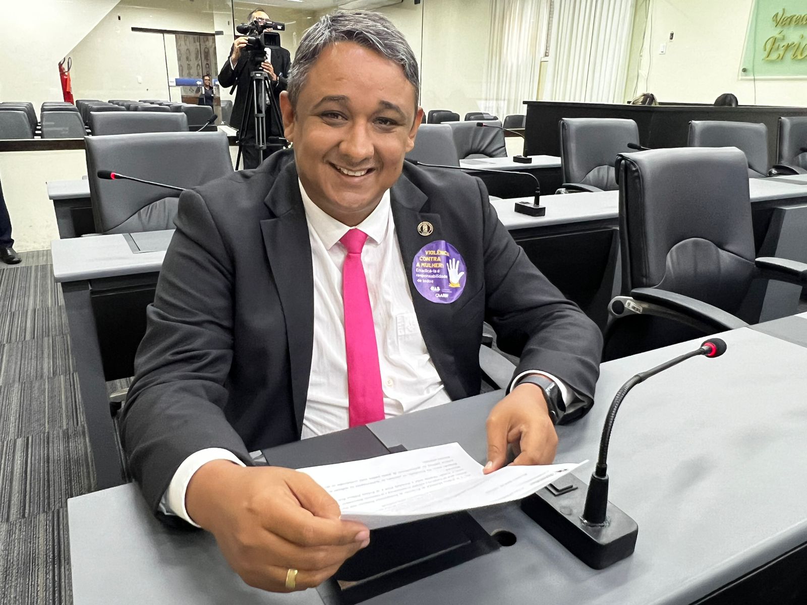 No Dia da Mulher, vereador apresenta PL para instituir Política Municipal de Promoção ao Protagonismo Feminino