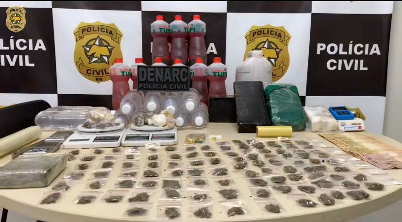 Polícia Civil prende suspeito por tráfico de drogas e apreende vasto material em Natal