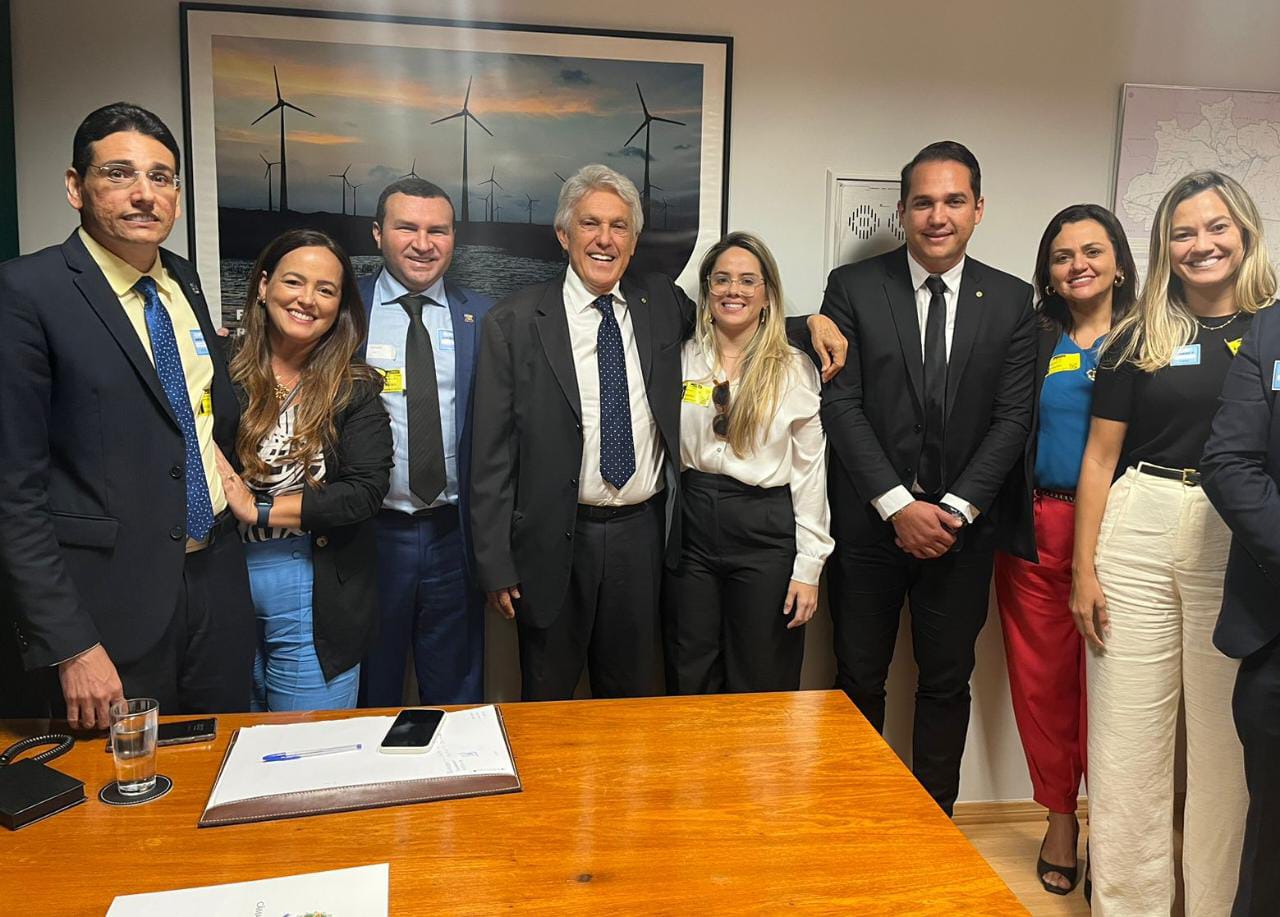 Prefeito Emídio Jr cumpre agenda em Brasília em busca de recursos