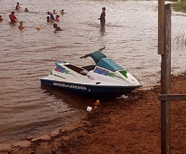 Homem com sinais de embriaguez é detido por pilotar jet ski de maneira perigosa na lagoa de Extremoz