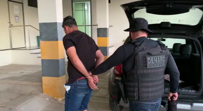 Homem é preso com mais de R$ 140 mil; ele é apontado como responsável pelo transporte de facção do RN