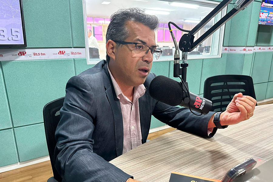 Piso dos professores não tem base legal, defende presidente da Femurn